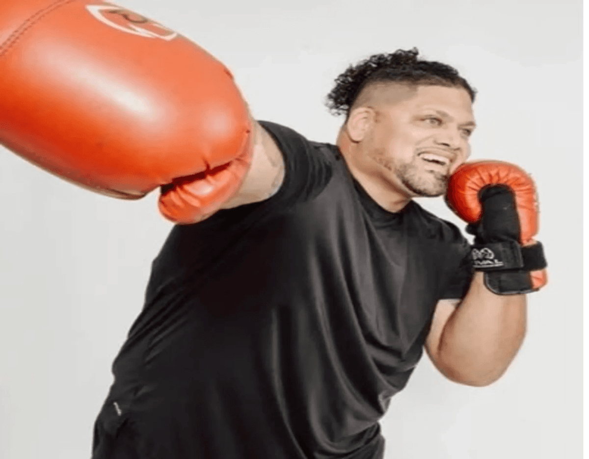 Junior Garcia, personal trainer and boxing trainer at Boxing In A Box